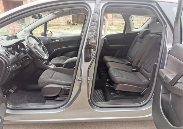 Opel Meriva cena 35900 przebieg: 143000, rok produkcji 2016 z Częstochowa małe 352